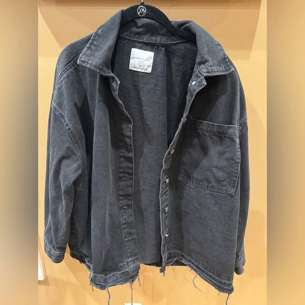 Celebrity Pink: Black Denim Frayed Hem Button-Up Women’s Jacket Size Medium - Picture 3 of 14